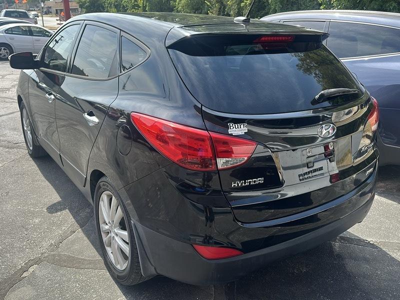 Hyundai Tucson Limited Auto AWD 2011