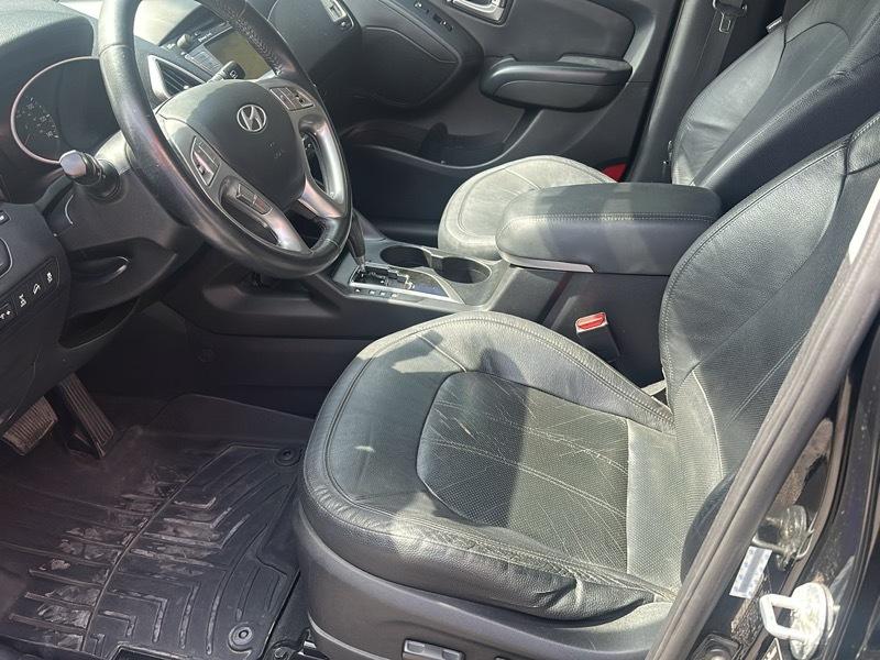 Hyundai Tucson Limited Auto AWD 2011