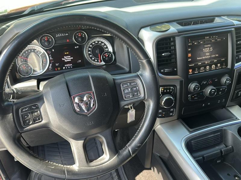 RAM 1500 4WD Crew Cab 149" Big Horn 2016