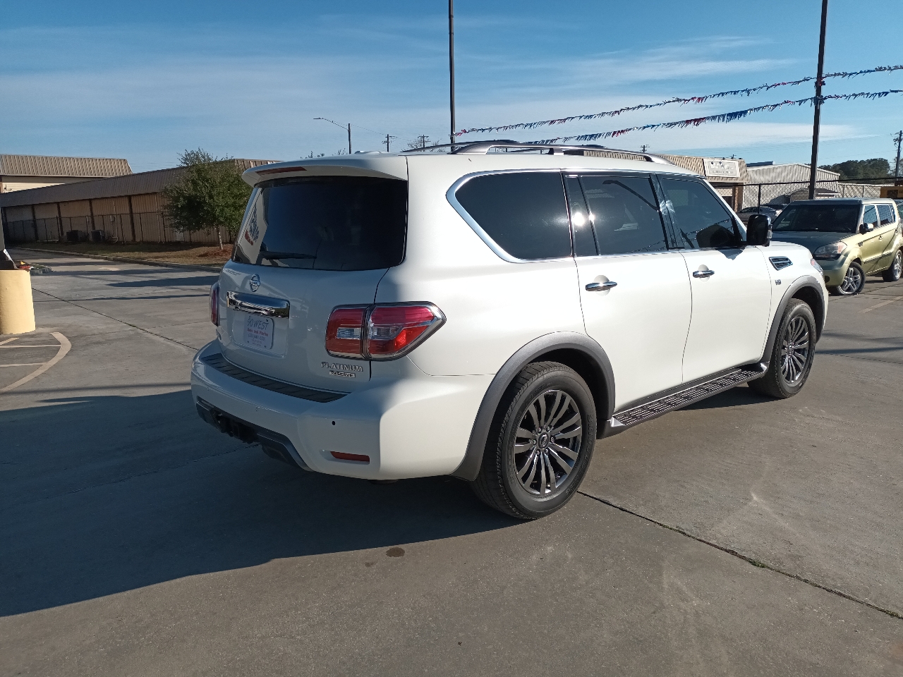 Nissan Armada Platinum AWD 2018