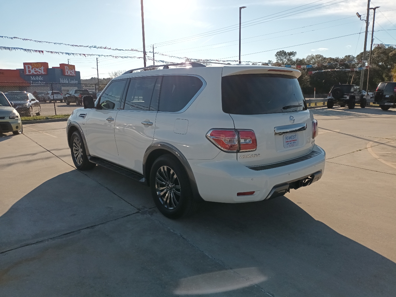 Nissan Armada Platinum AWD 2018