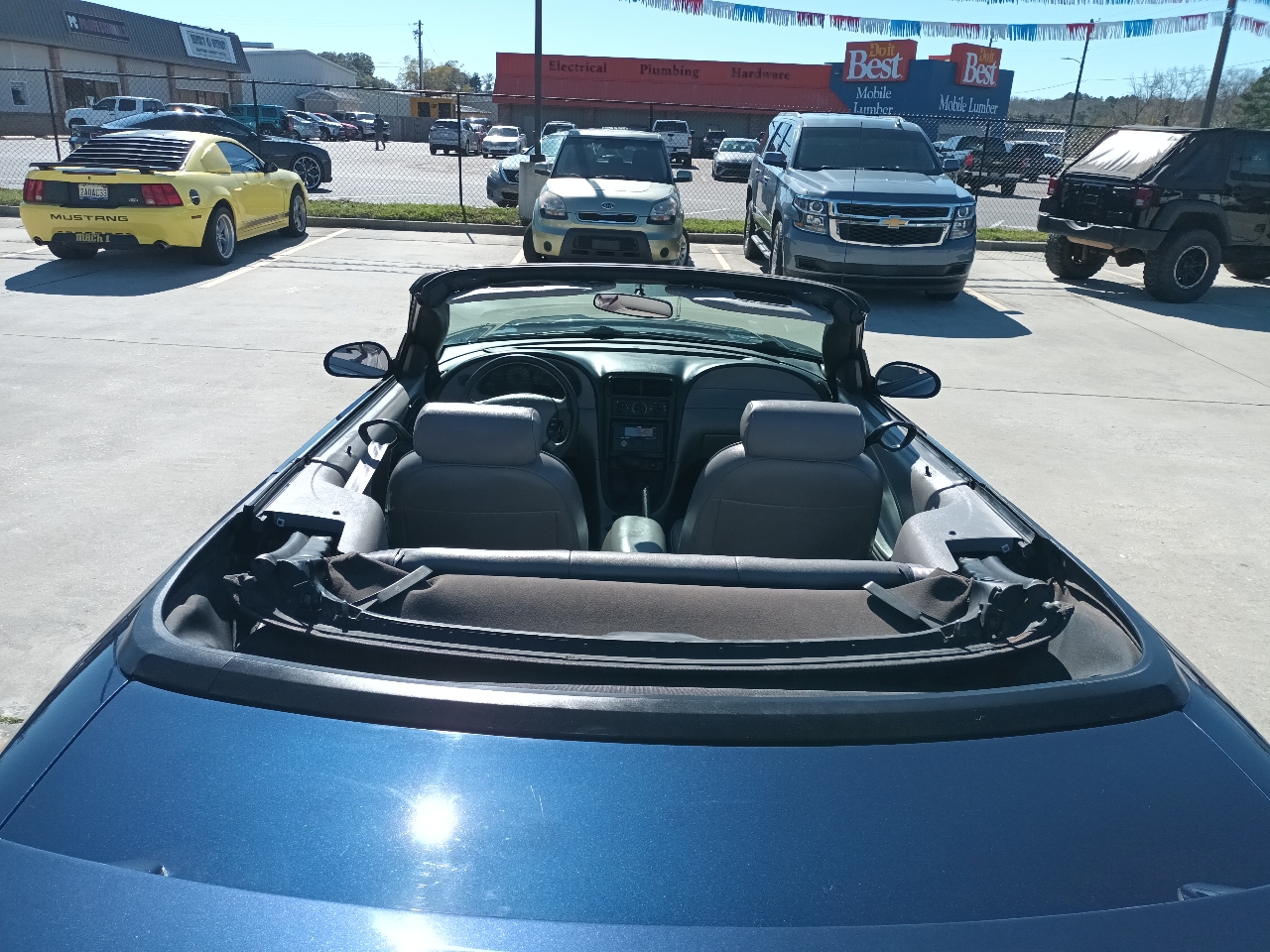 Ford Mustang Deluxe Convertible 2001