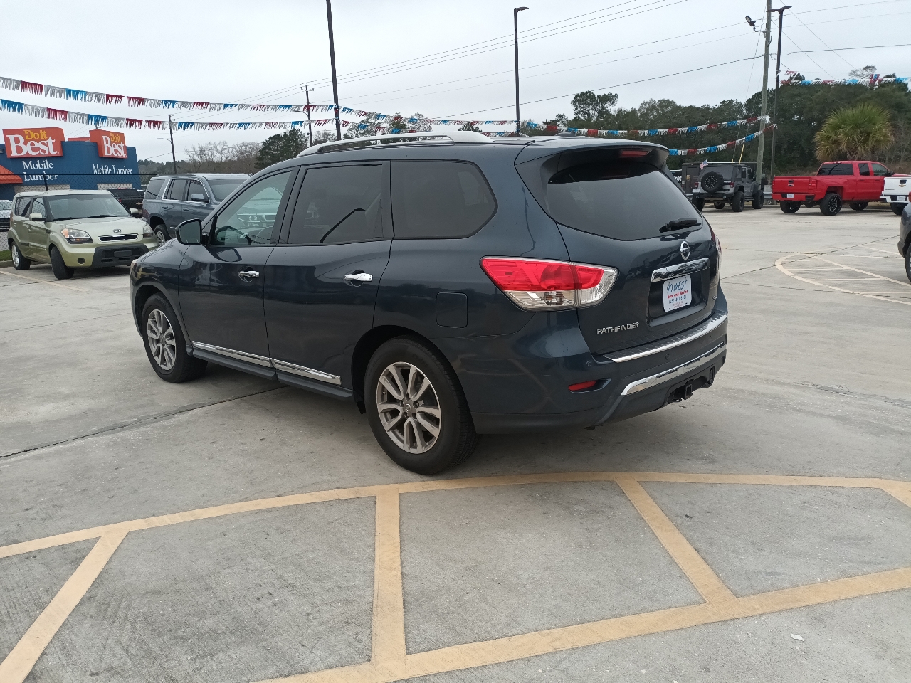 Nissan Pathfinder S 2WD 2015