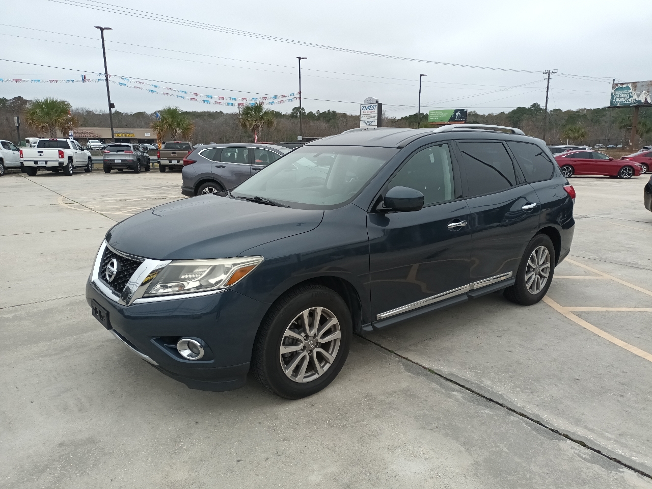 Nissan Pathfinder S 2WD 2015