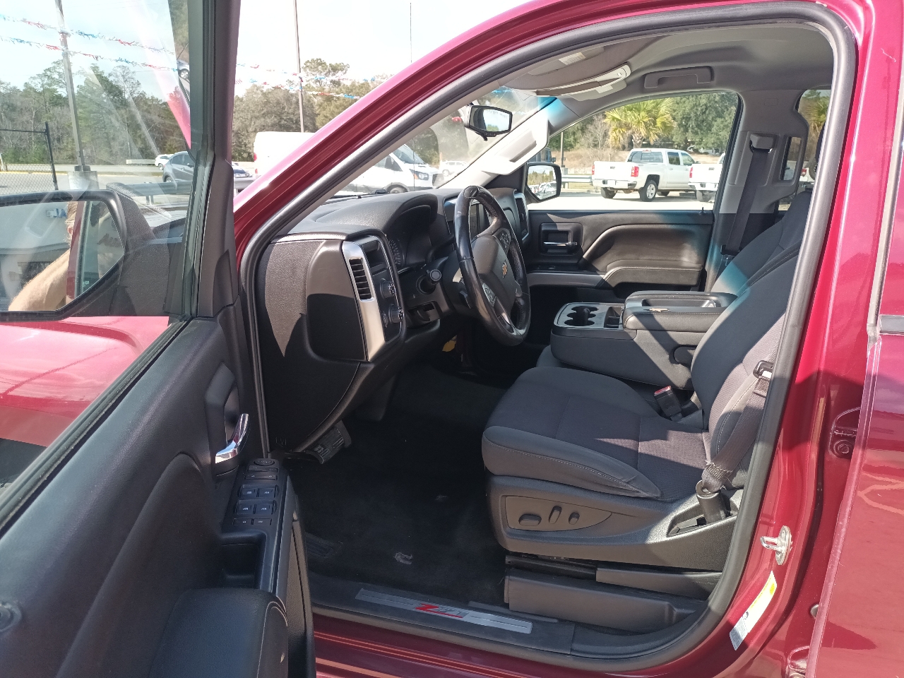 Chevrolet Silverado 1500 2LT Crew Cab Long Box 4WD 2014