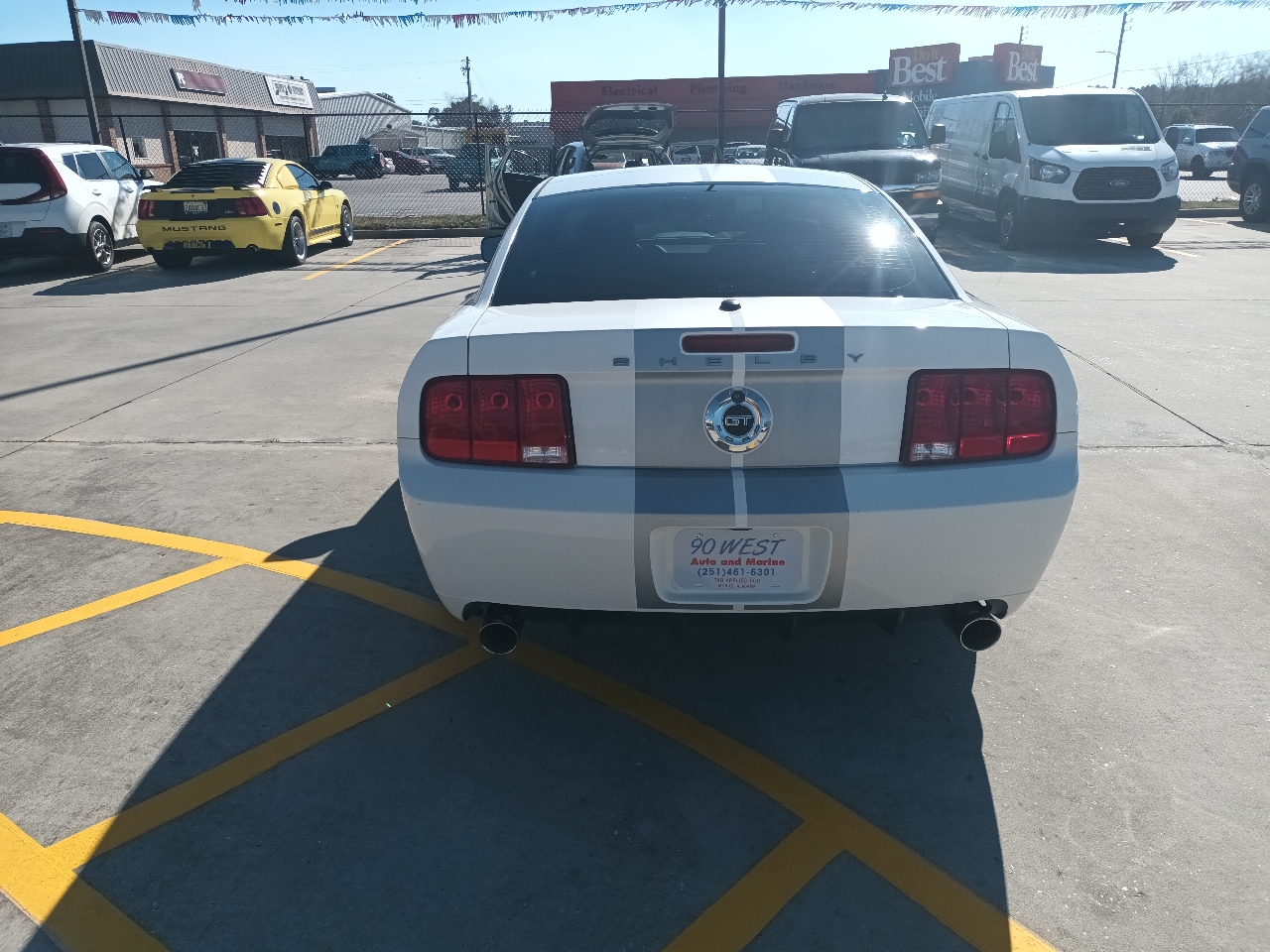 Ford Shelby GT350 Base 2007