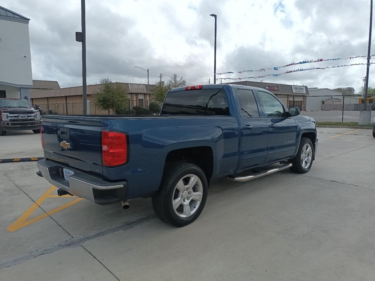 Chevrolet Silverado 1500 LT Double Cab 2WD 2015