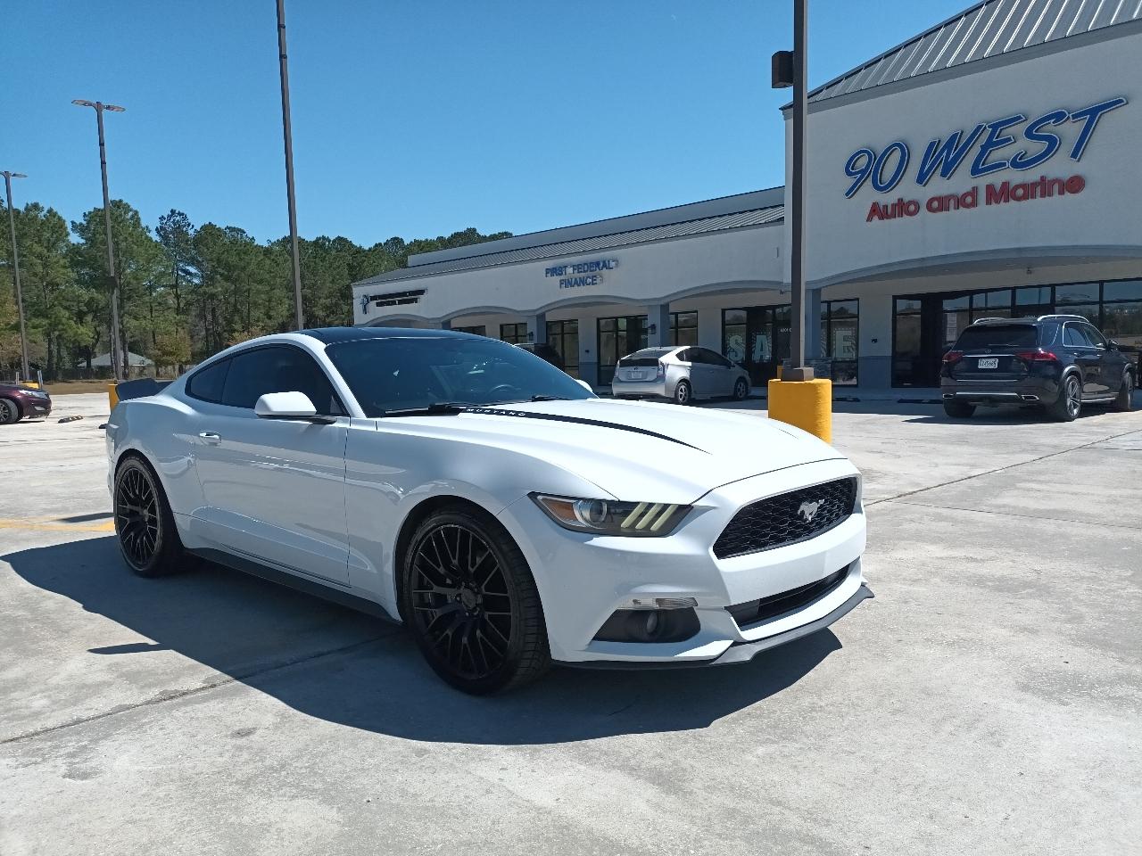 2015 Ford Mustang V6 Coupe