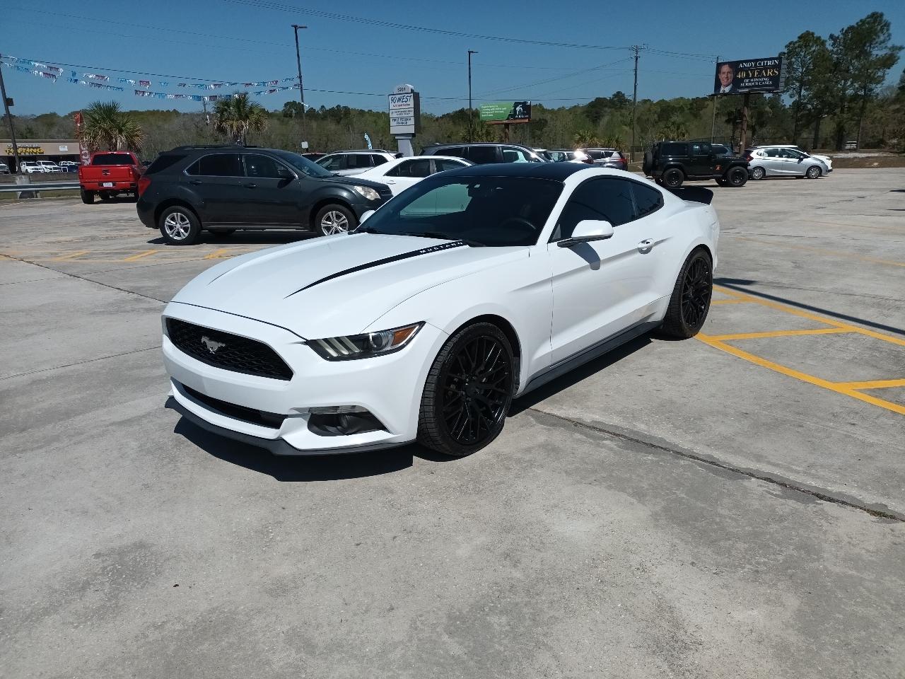 Ford Mustang V6 Coupe 2015