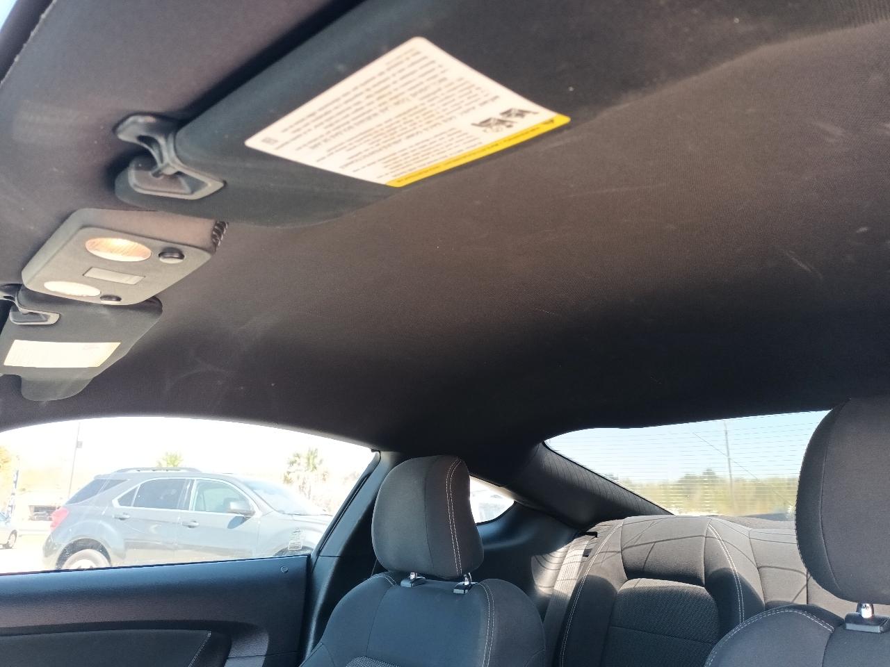 Ford Mustang V6 Coupe 2015