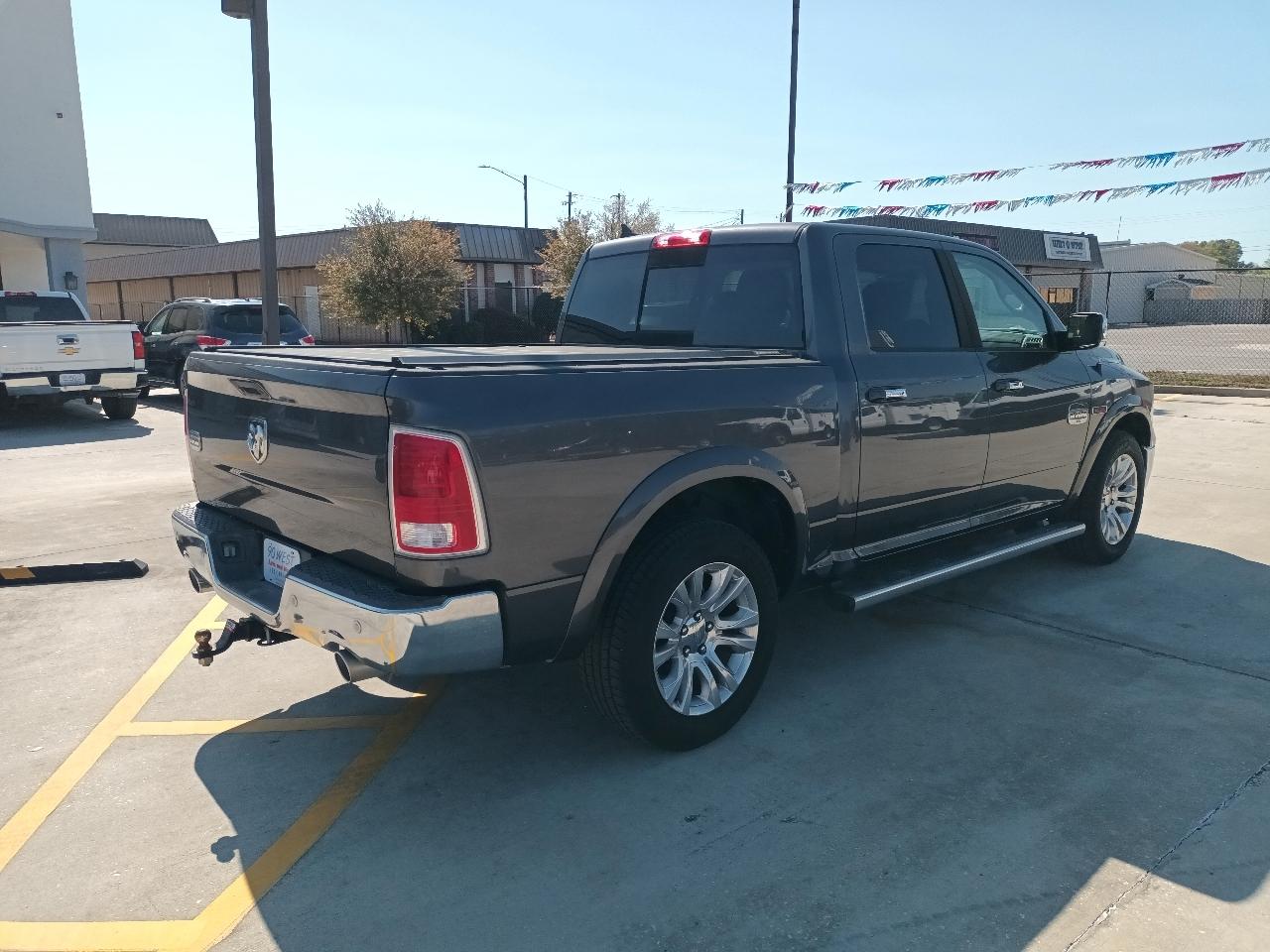 RAM 1500 Longhorn Crew Cab SWB 2WD 2016