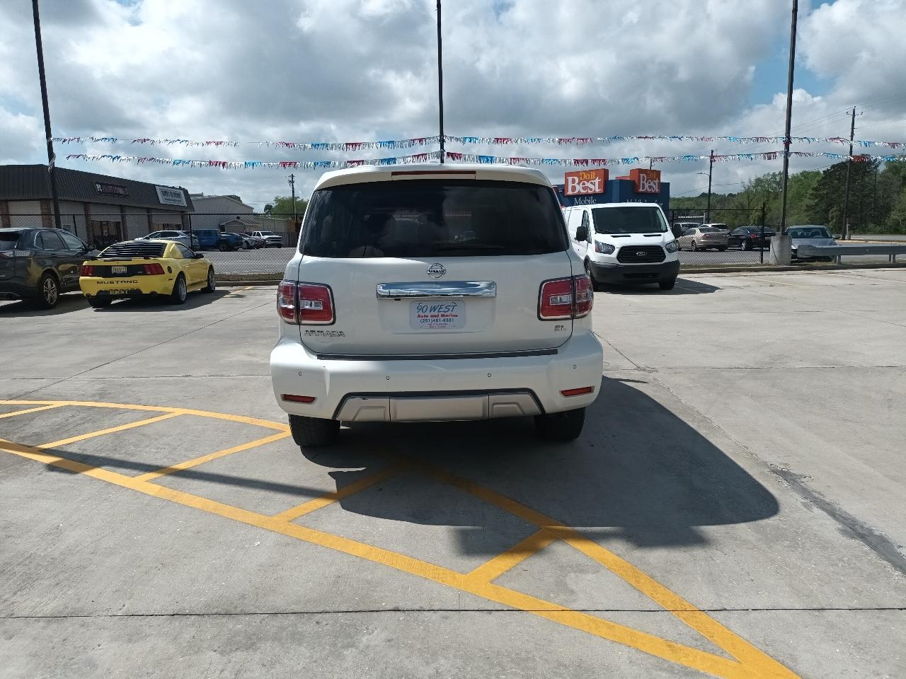 Nissan Armada SV 2WD 2017