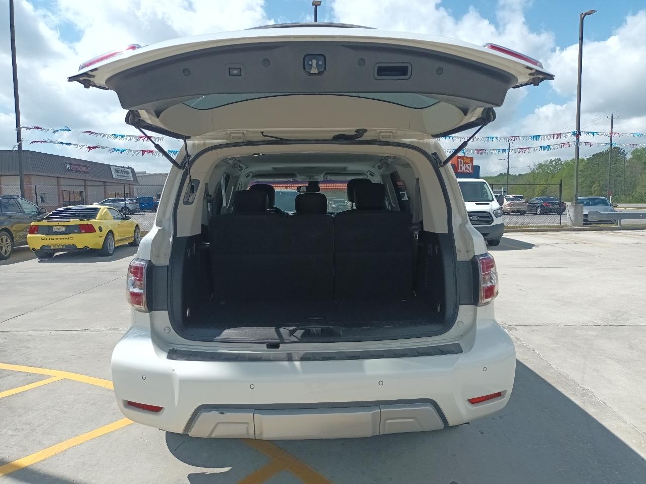 Nissan Armada SV 2WD 2017