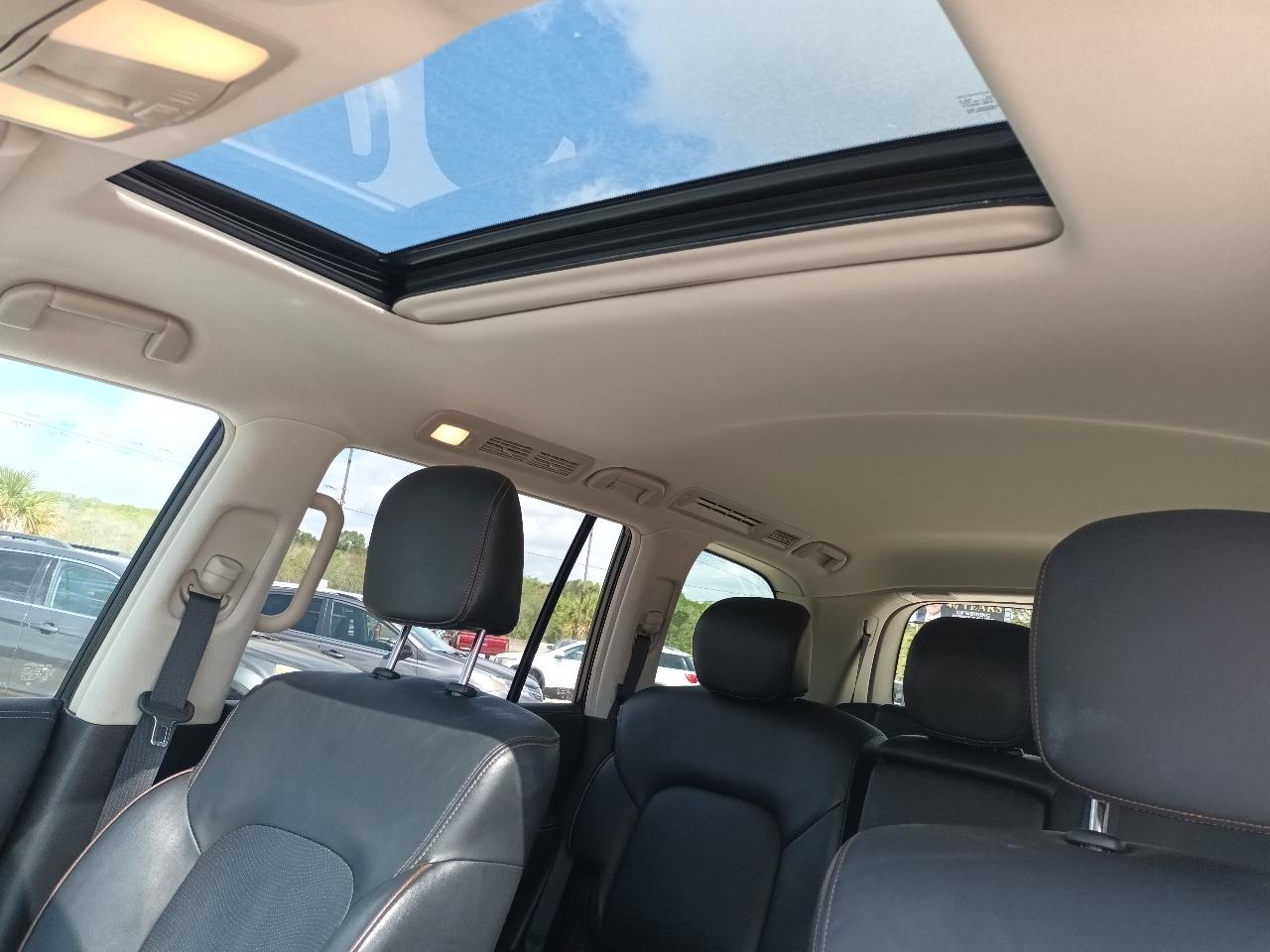 Nissan Armada SV 2WD 2017