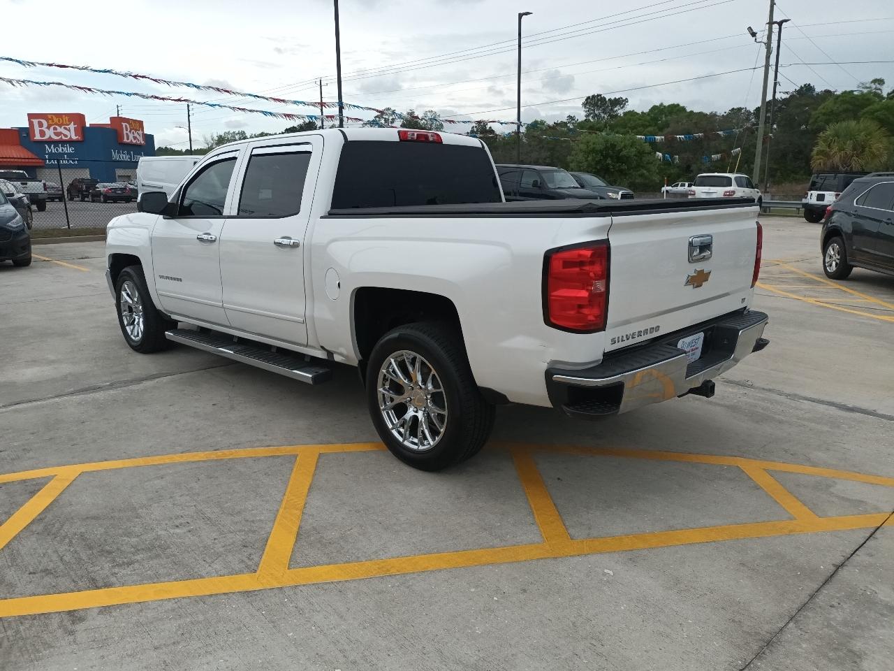Chevrolet Silverado 1500 LT Crew Cab 2WD 2017