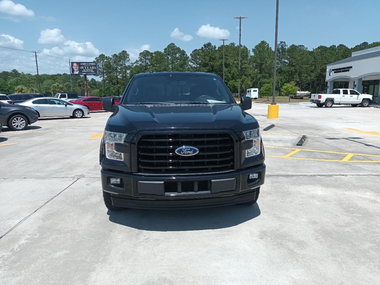 Ford F150 XL SuperCrew 5.5-ft. Bed 2WD 2017