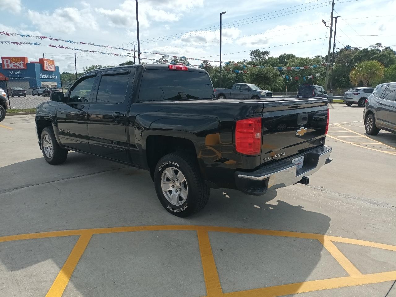 Chevrolet Silverado 1500 LT Crew Cab 2WD 2017