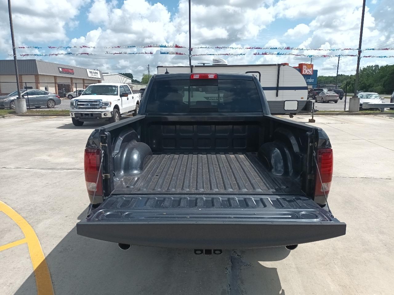 RAM 1500 Sport Crew Cab SWB 2WD 2014