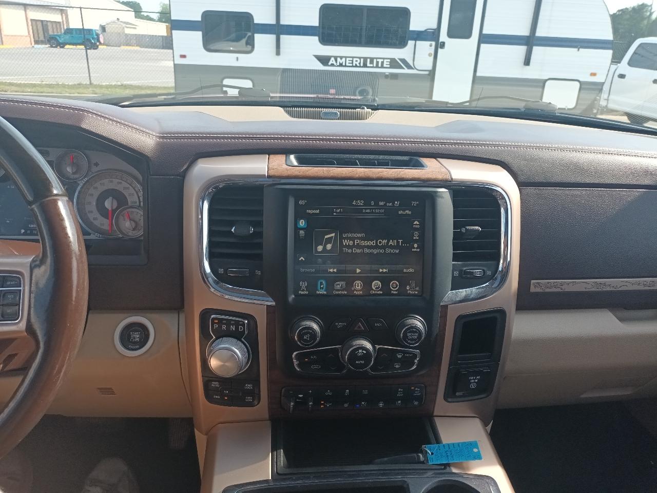 RAM 1500 Longhorn Crew Cab SWB 4WD 2015