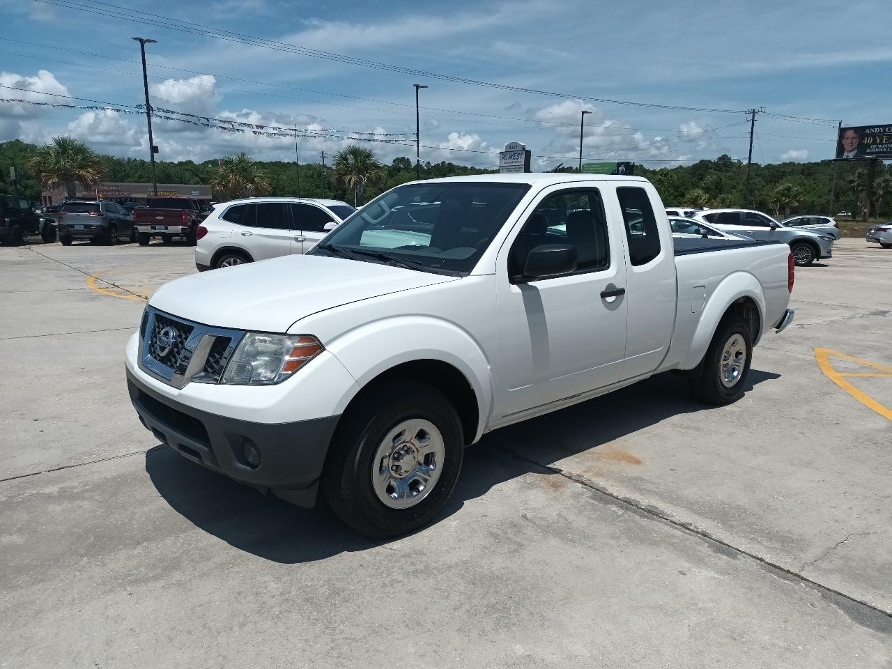 Nissan Frontier S King Cab 2WD I4 at 2018