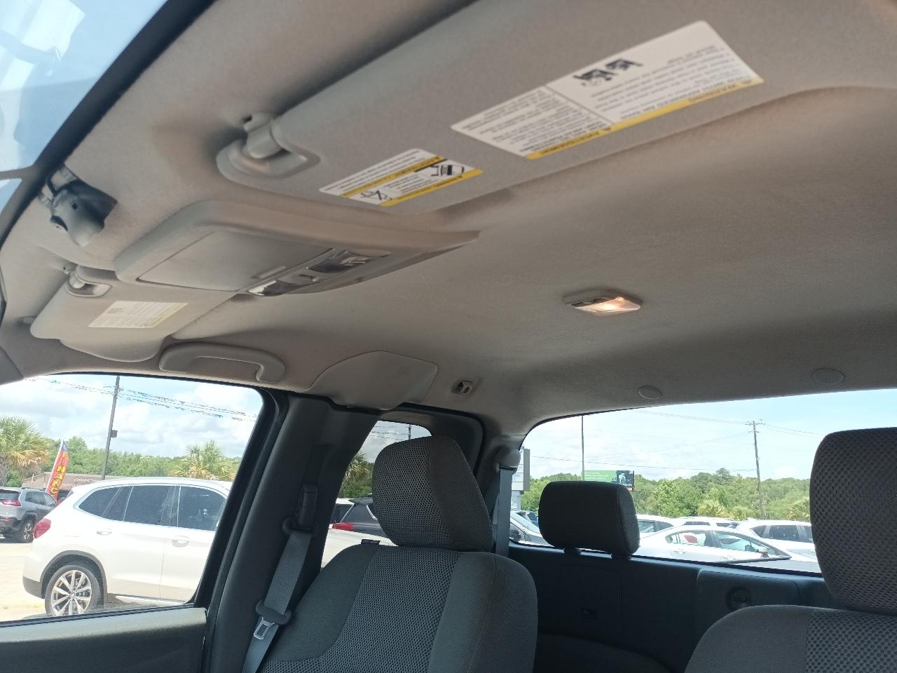 Nissan Frontier S King Cab 2WD I4 at 2018