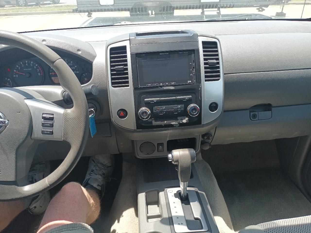 Nissan Frontier S King Cab 2WD I4 at 2018