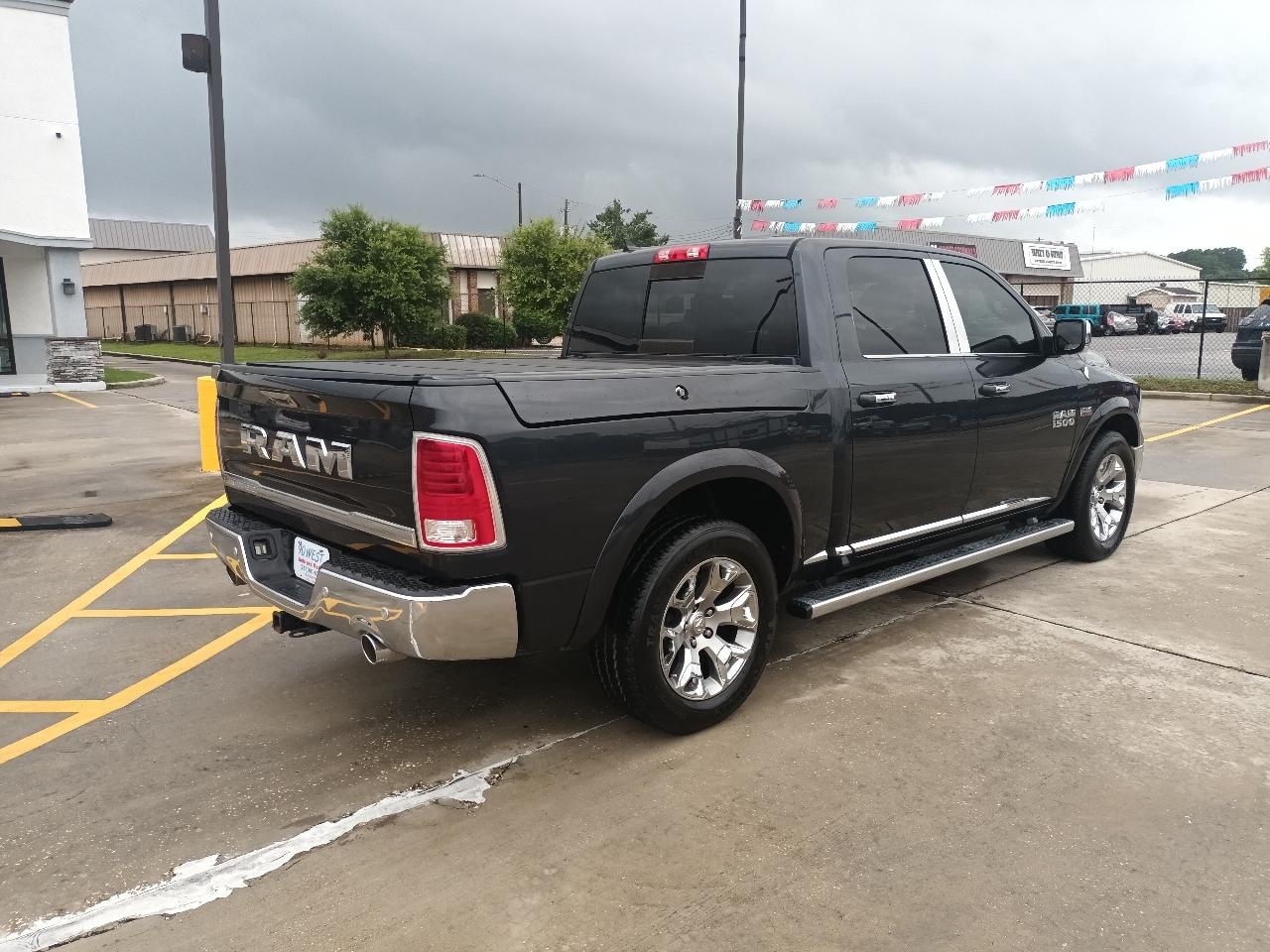 RAM 1500 Longhorn Crew Cab SWB 2WD 2016