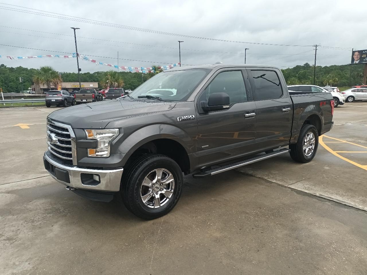 Ford F150 XL SuperCrew 5.5-ft. Bed 4WD 2016