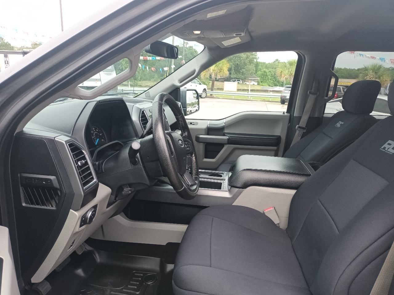 Ford F150 XL SuperCrew 5.5-ft. Bed 4WD 2016