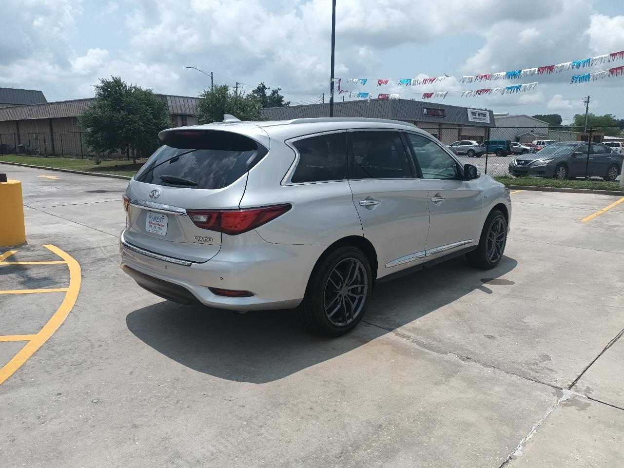 Infiniti QX60 Base FWD 2018