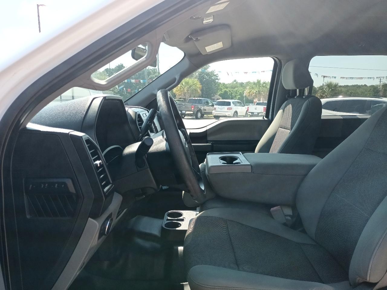 Ford F150 XL SuperCrew 5.5-ft. Bed 4WD 2019
