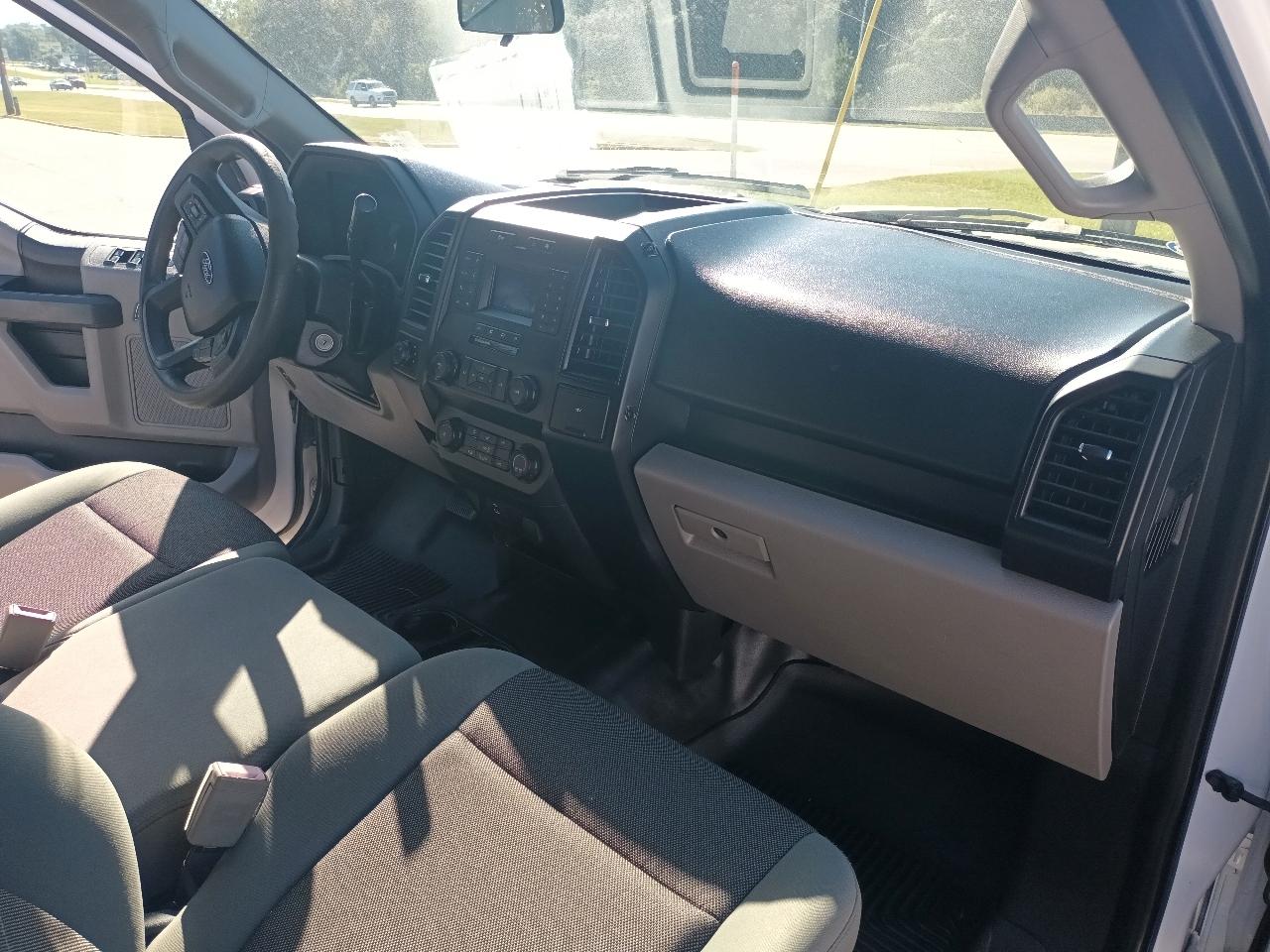 Ford F150 XL SuperCrew 5.5-ft. Bed 4WD 2019