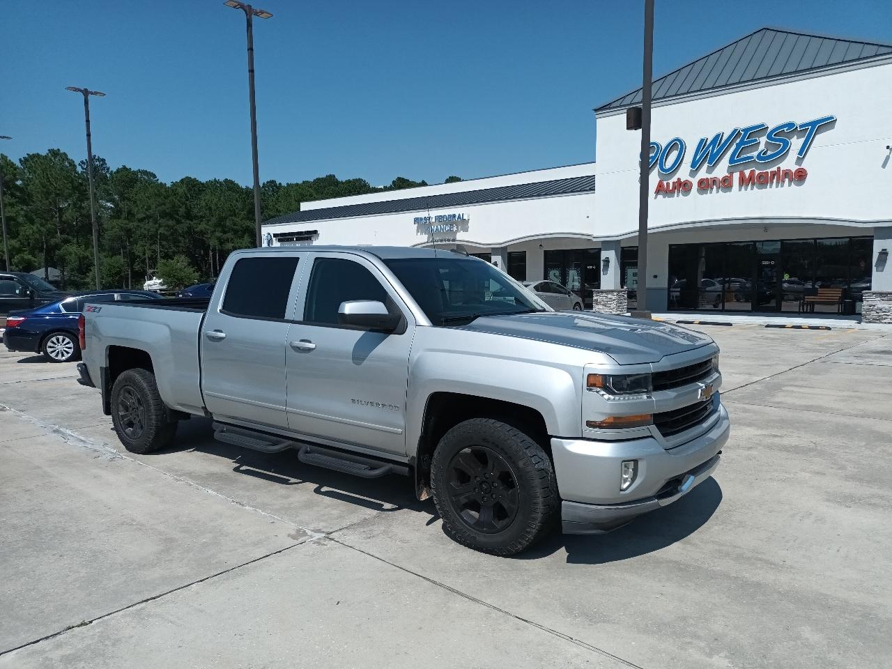 2018 Chevrolet Silverado 1500 LT Crew Cab 4WD