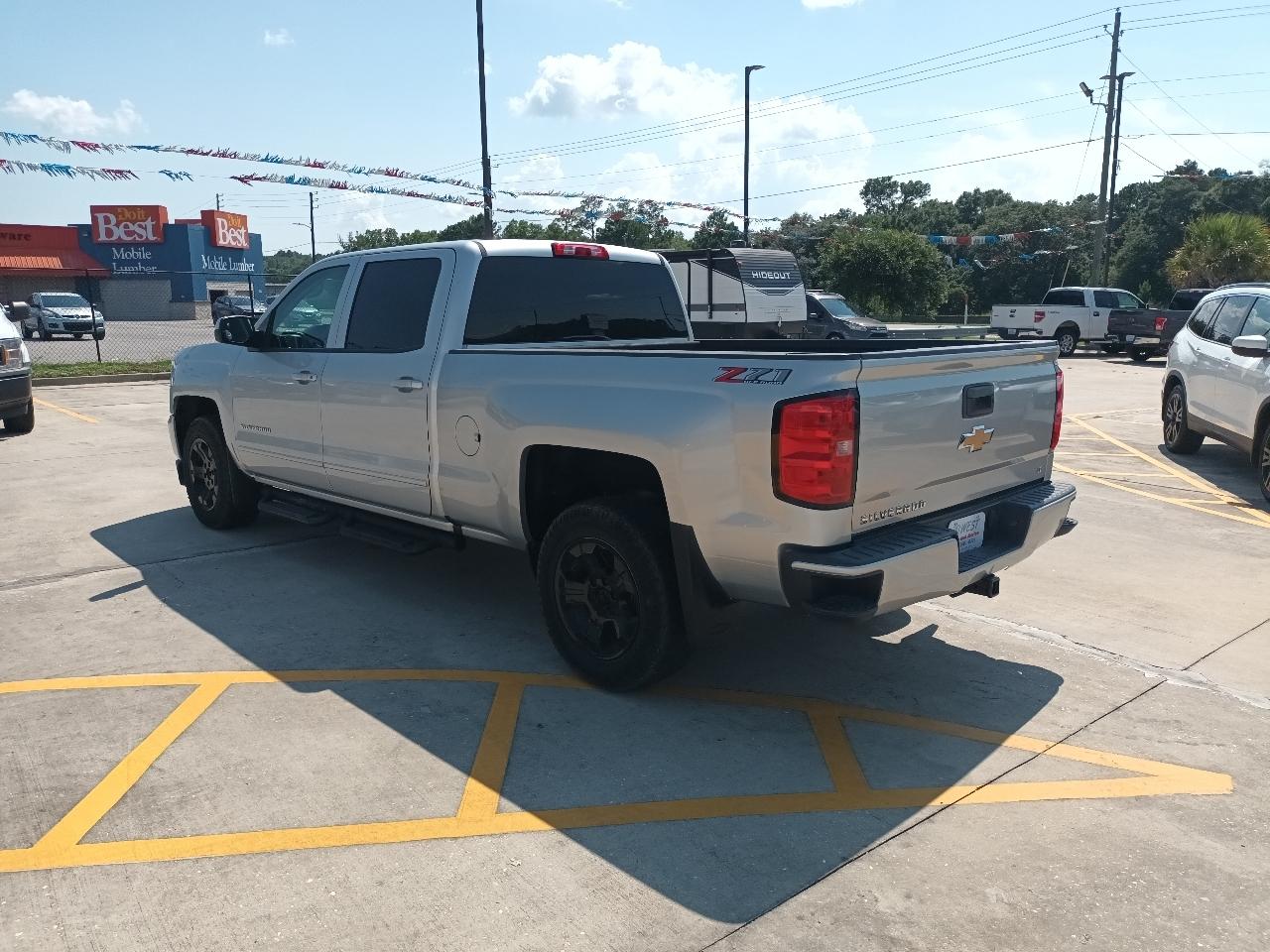 Chevrolet Silverado 1500 LT Crew Cab 4WD 2018