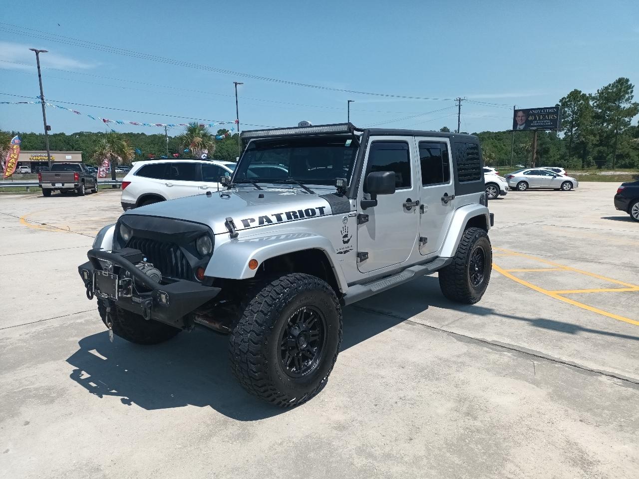 Jeep Wrangler Unlimited Sahara 4WD 2012
