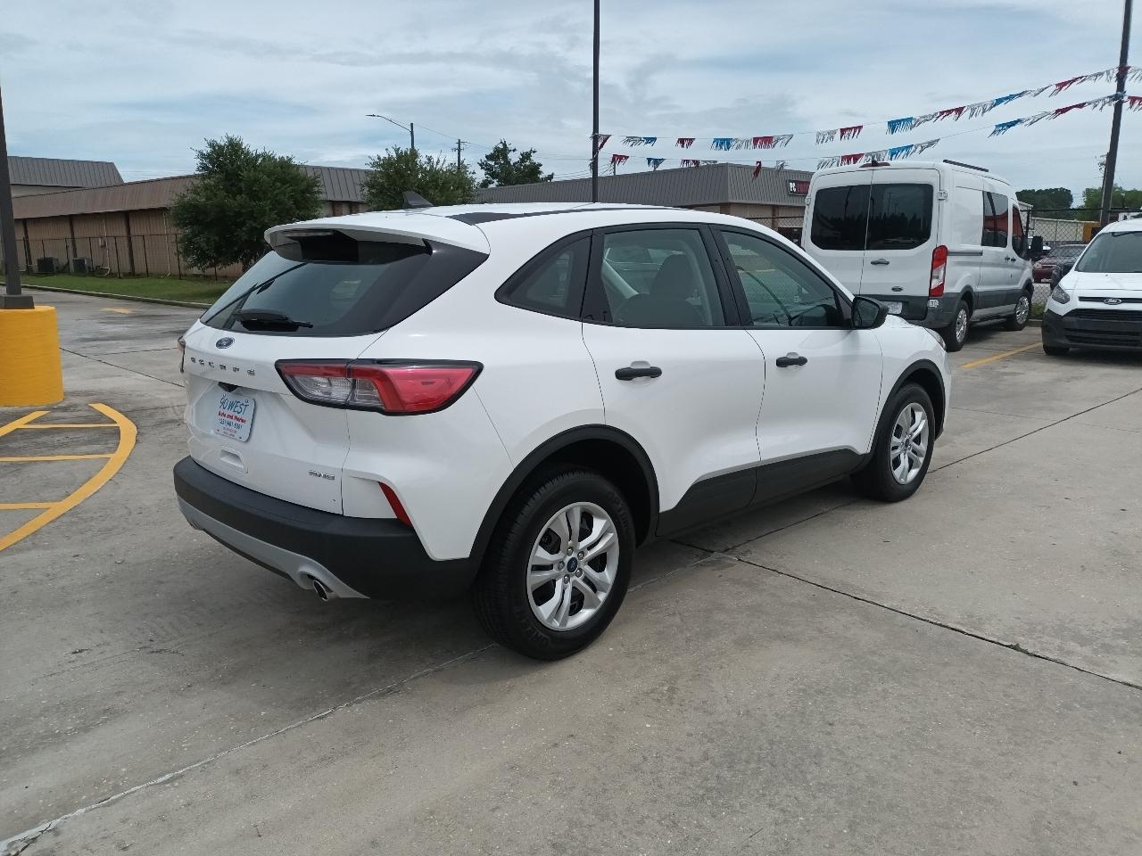 Ford Escape S AWD 2022