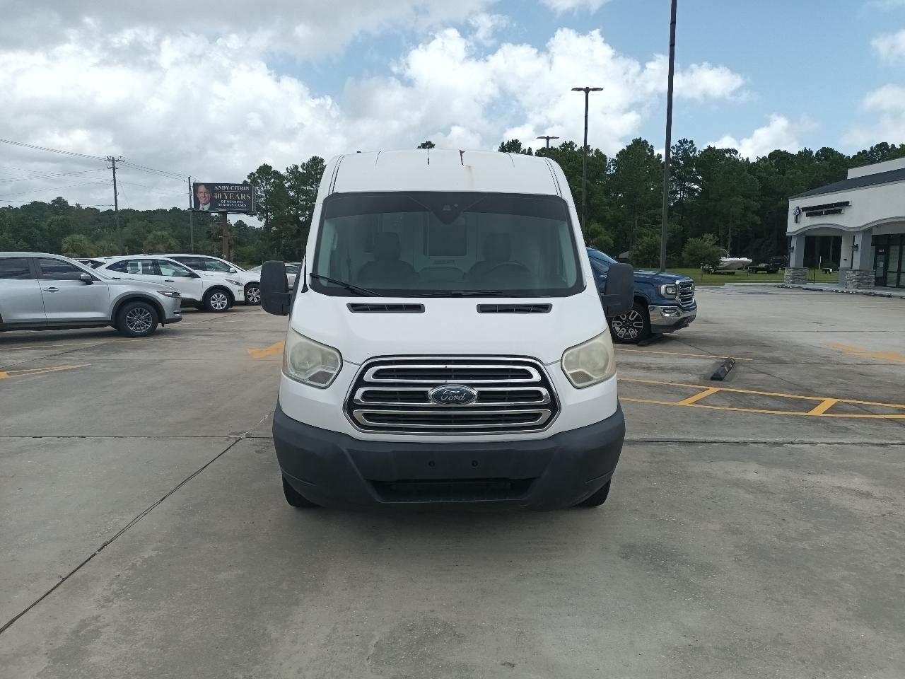 Ford Transit 150 Van Med. Roof w/Sliding Pass. 130-in. WB 2015