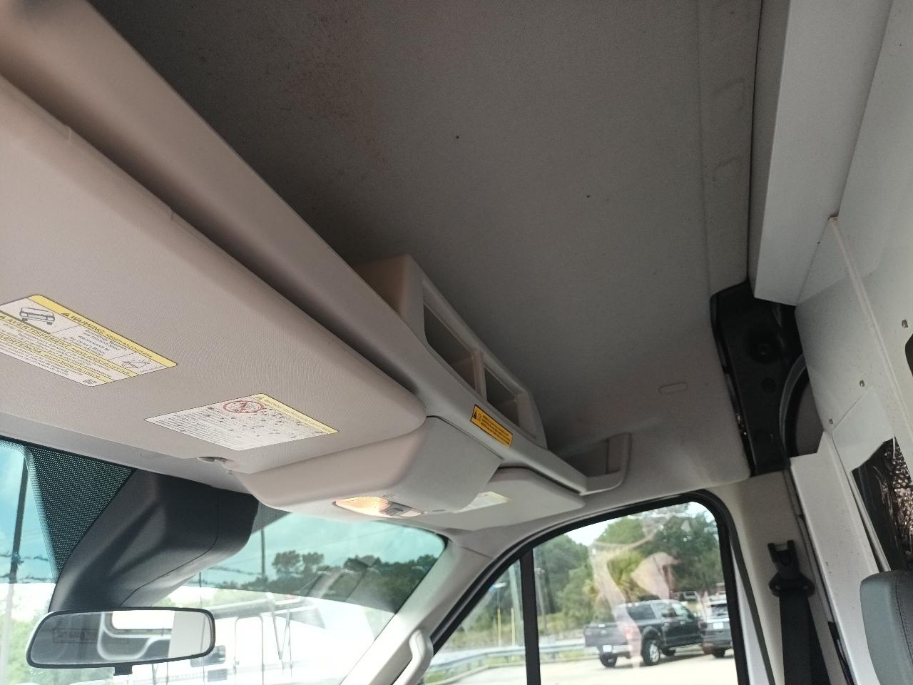 Ford Transit 150 Van Med. Roof w/Sliding Pass. 130-in. WB 2015