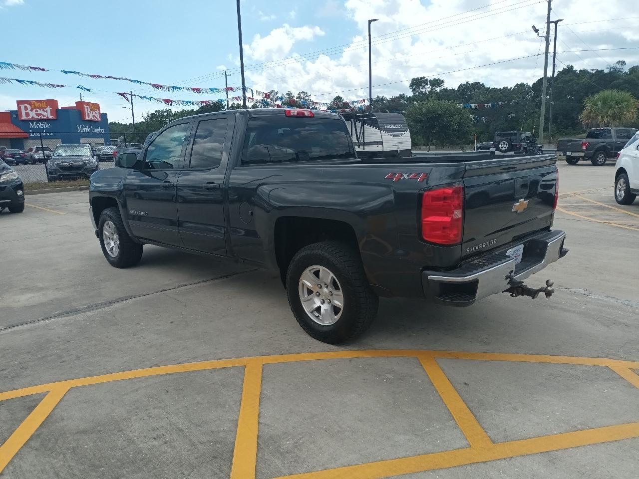Chevrolet Silverado 1500 LT Double Cab 4WD 2018