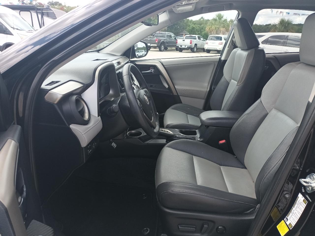 Toyota RAV4 Limited AWD 2013
