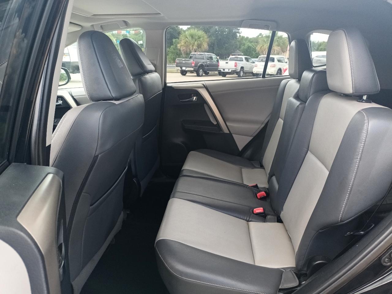 Toyota RAV4 Limited AWD 2013