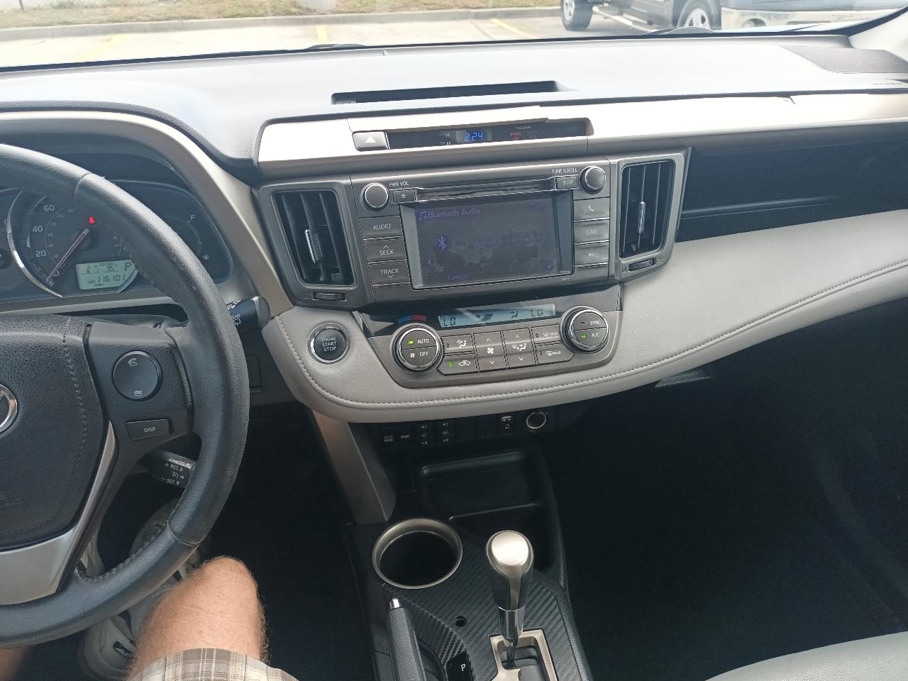 Toyota RAV4 Limited AWD 2013