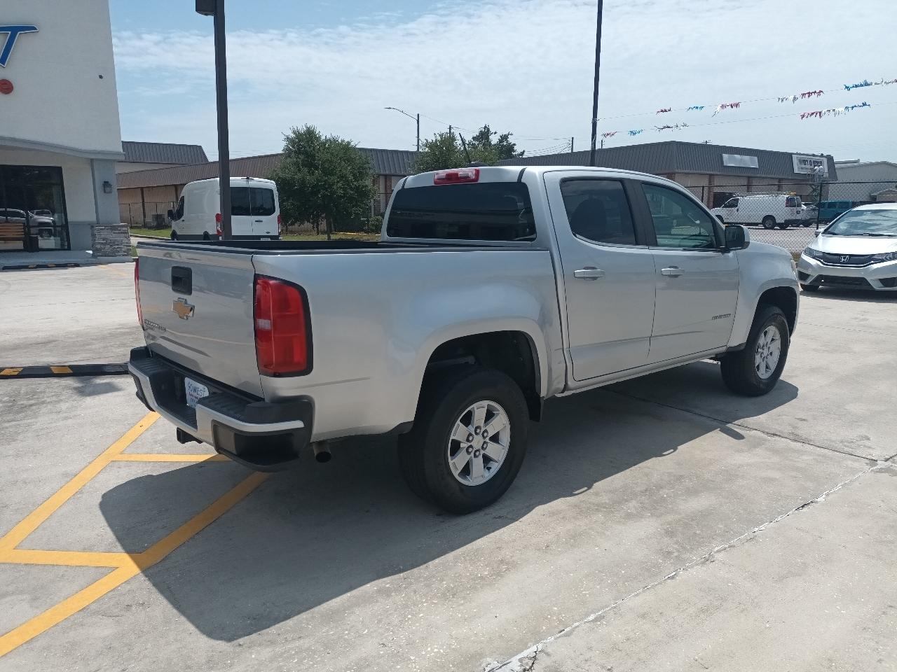 Chevrolet Colorado Work Truck Crew Cab 2WD Long Box 2017