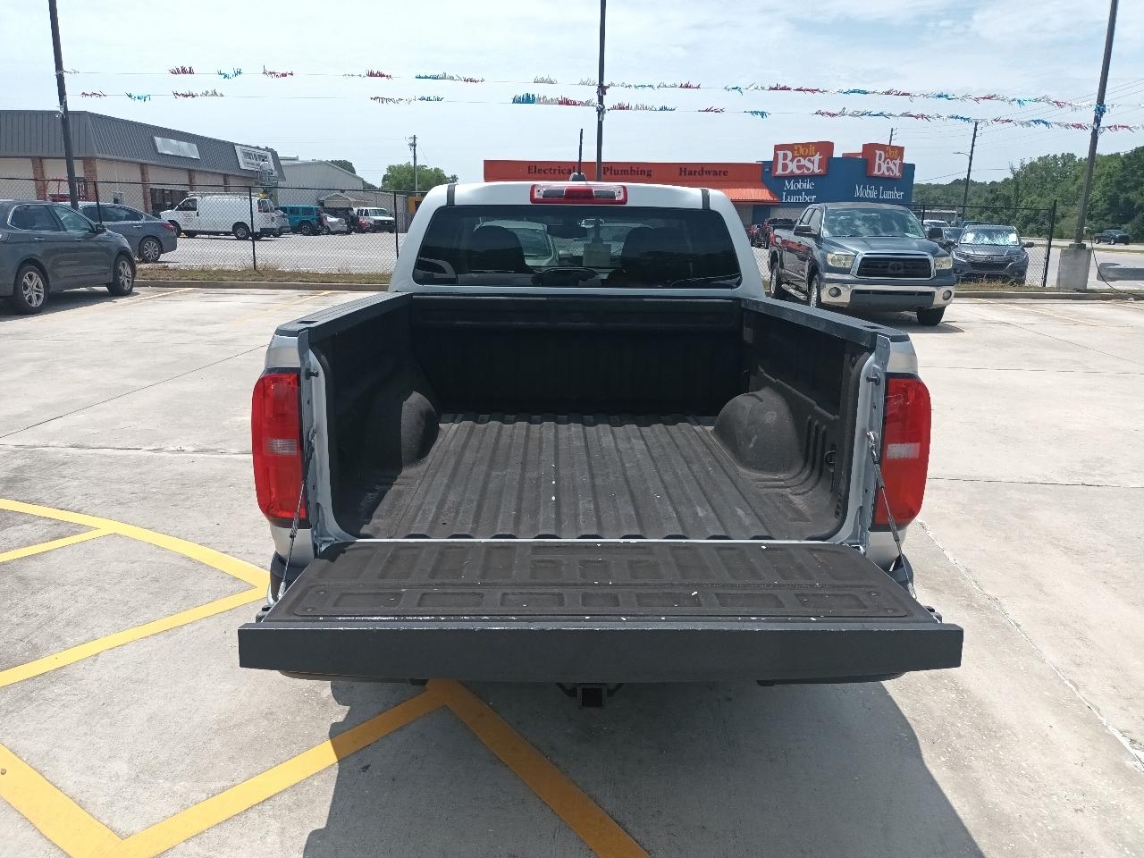 Chevrolet Colorado Work Truck Crew Cab 2WD Long Box 2017