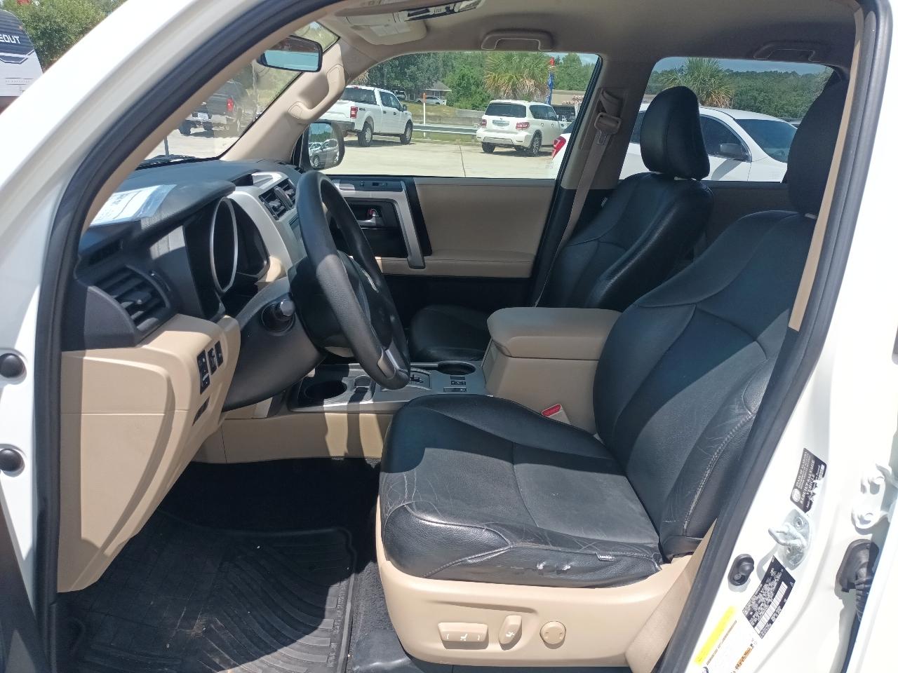 Toyota 4Runner SR5 2WD 2011