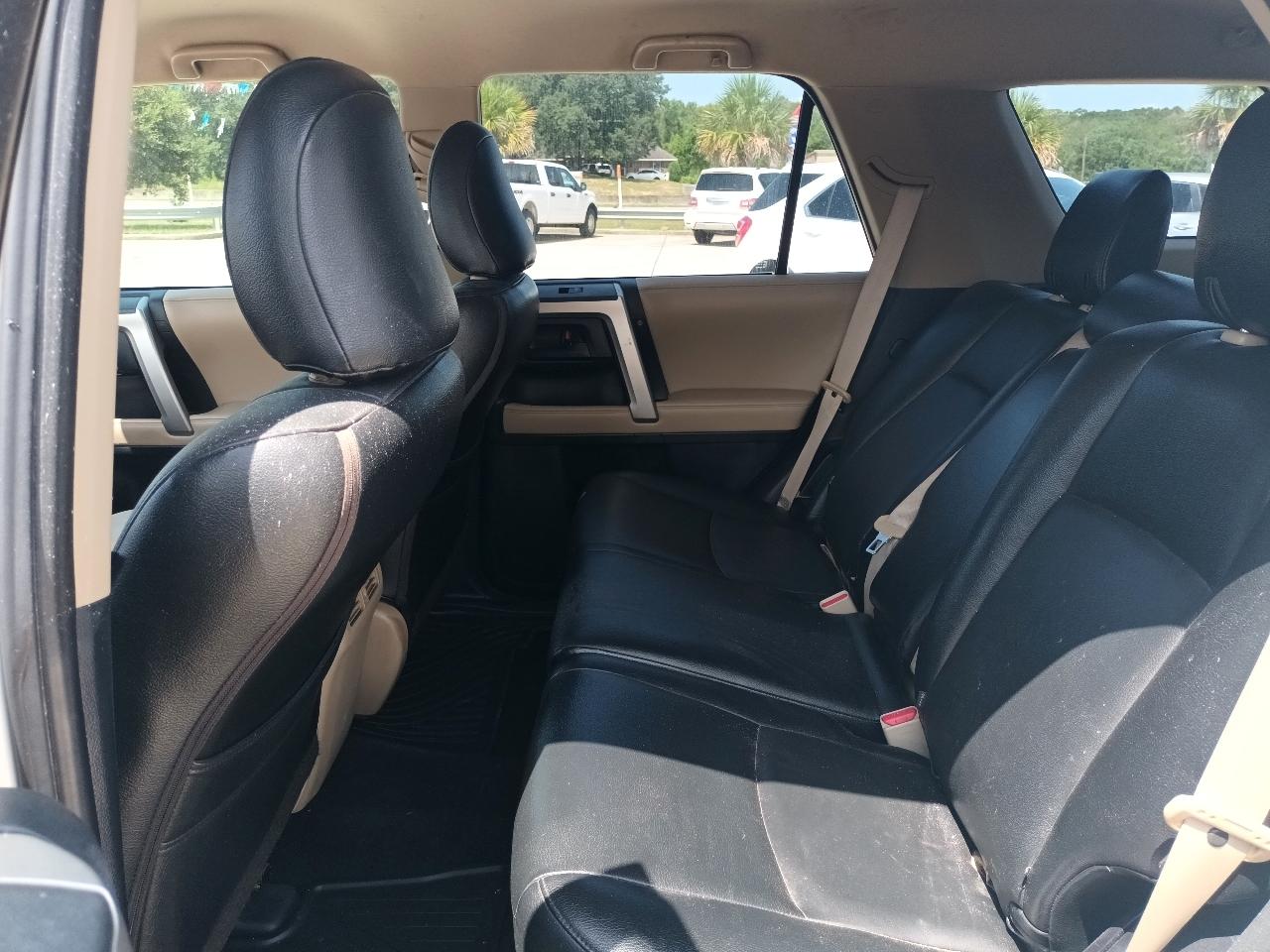 Toyota 4Runner SR5 2WD 2011