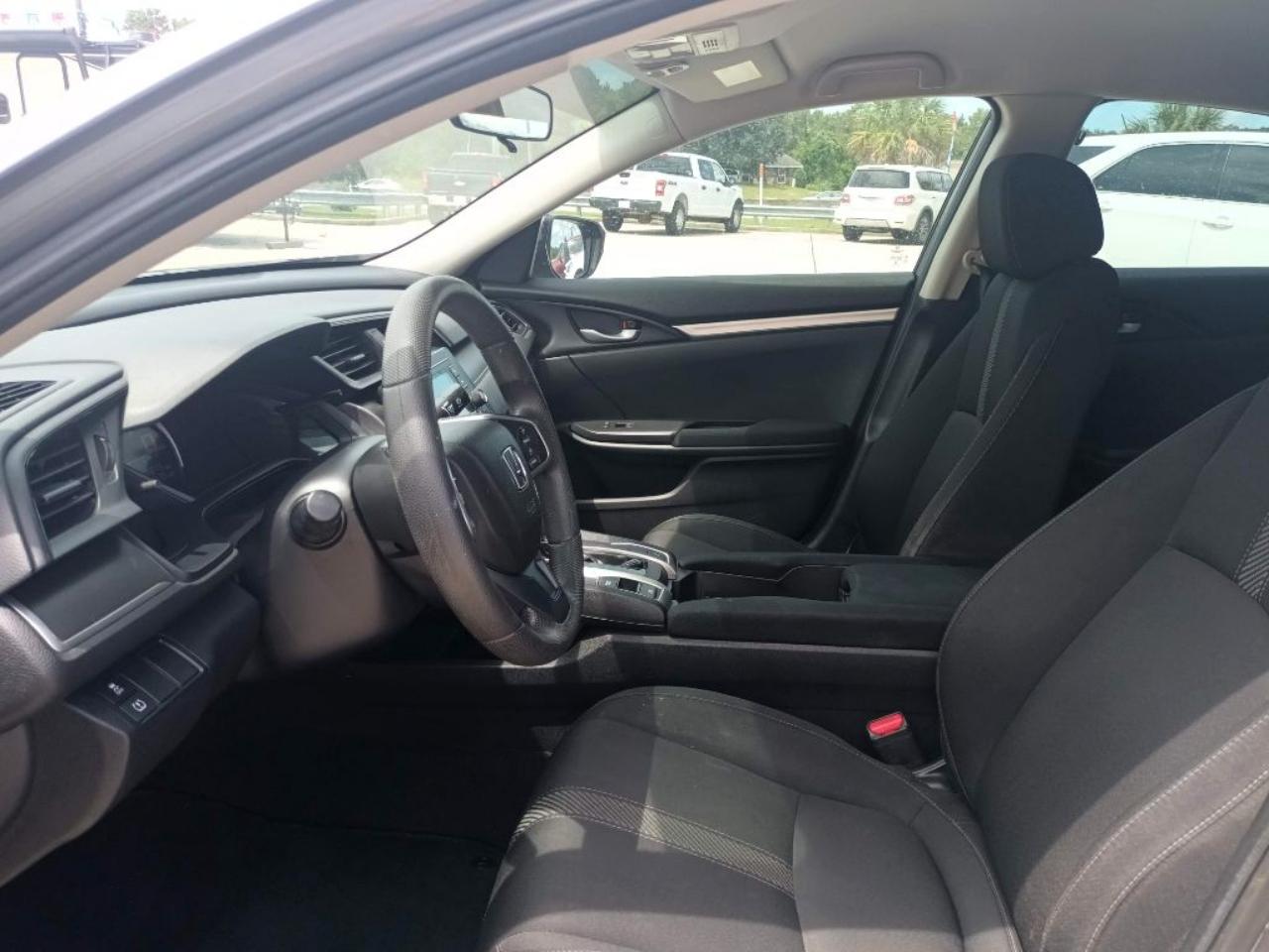 Honda Civic LX Sedan CVT 2018