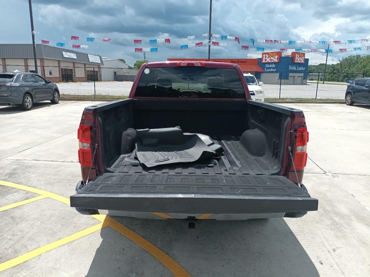 GMC Sierra SLE Crew Cab Short Box 2WD 2015