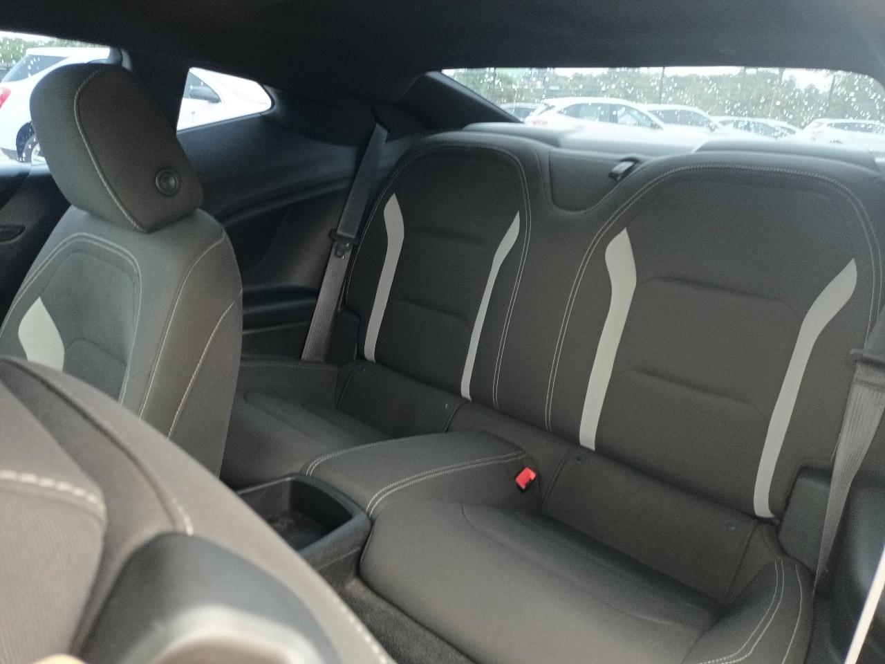 Chevrolet Camaro 1LT Coupe 8A 2018