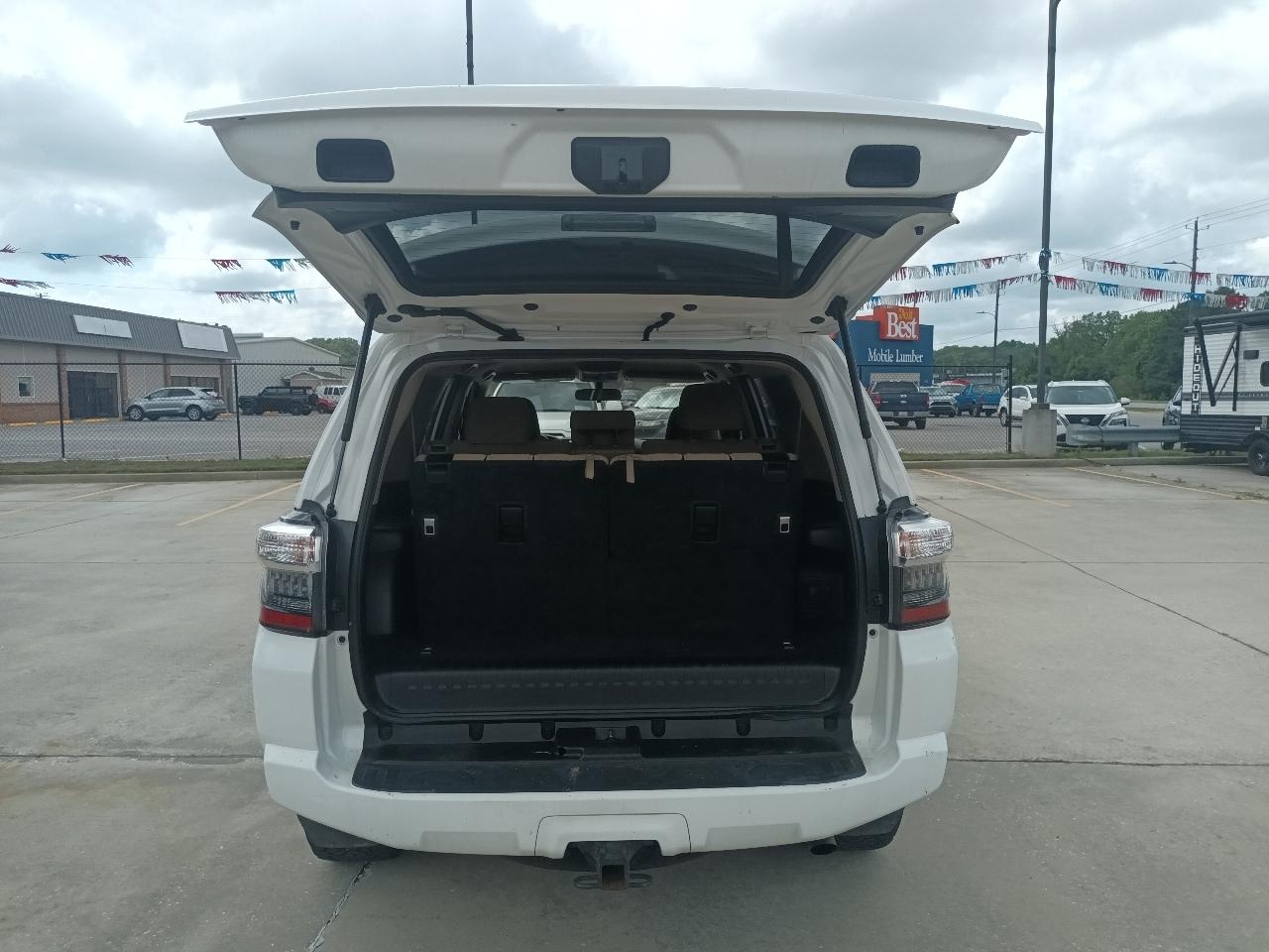Toyota 4Runner SR5 2WD 2014